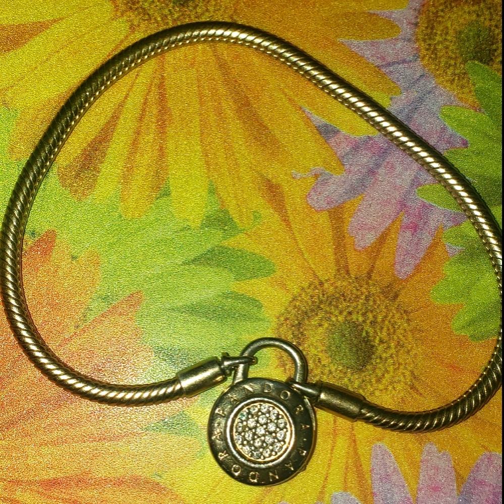 Pandora 7.5 bracelet